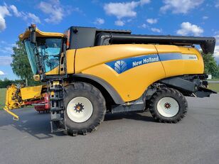 New Holland CX 8070 grain harvester