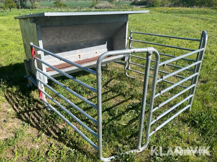 Kalvgömma other livestock machinery