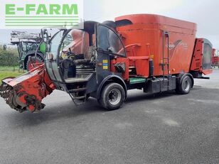 Kuhn spw 16 self propelled feed mixer
