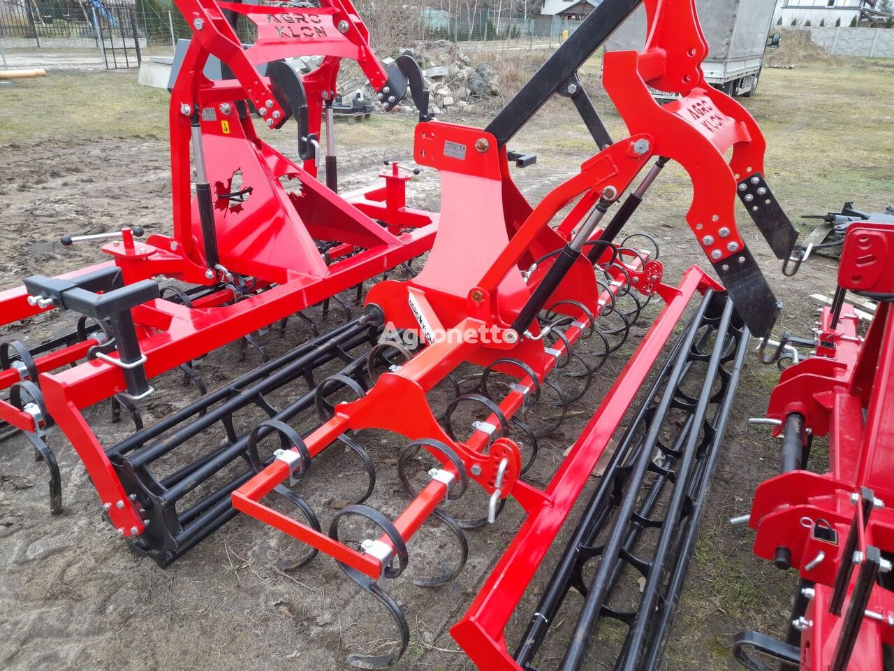 new Seeding cultivator with hydropack / Sägrubber mit Hydropack seedbed cultivator