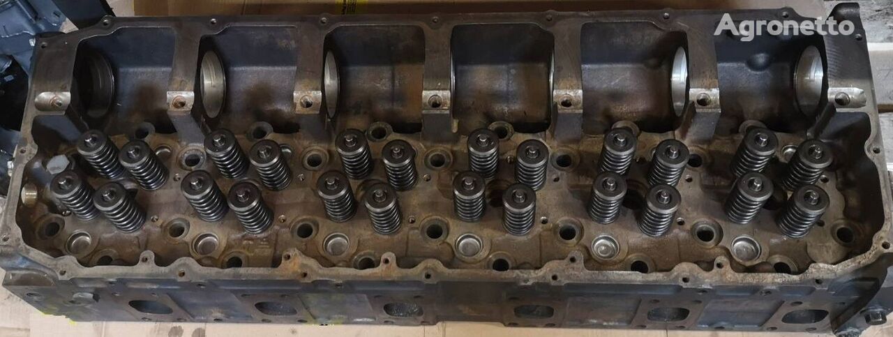 FPT F2BE0684A 500370212 cylinder head for wheel tractor