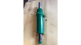 John Deere 6215 hydraulic cylinder