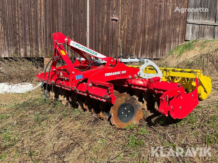 Pöttinger Terradisc 3001 disk harrow