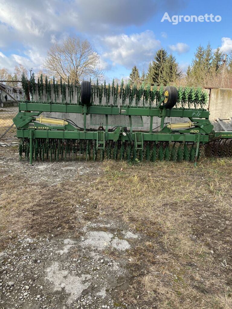 John Deere 400 power harrow