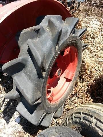 PNEUS tractor tire