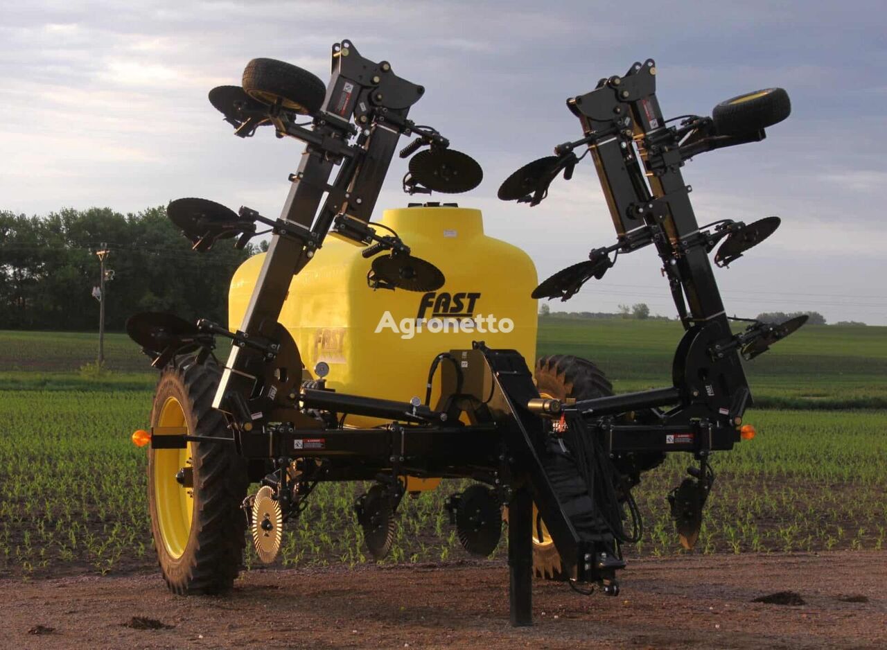 new Fast 8313 trailed sprayer