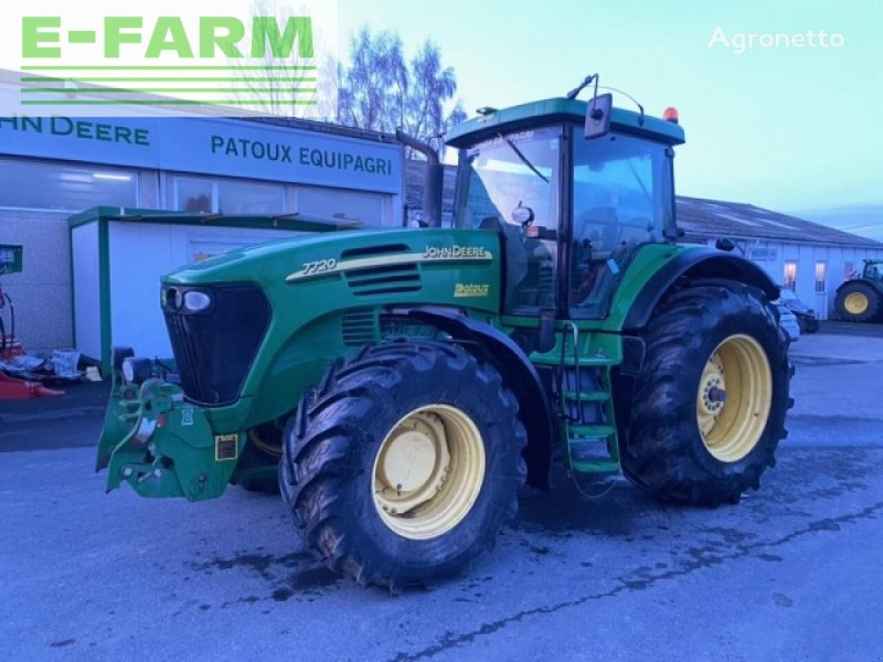 7720 wheel tractor