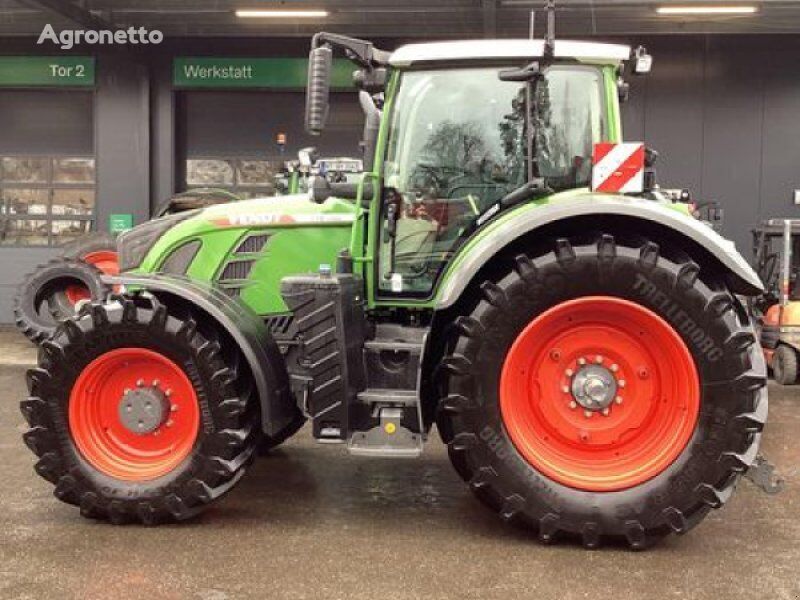 Fendt 718 VARIO GEN 6 PROFI PLUS wheel tractor