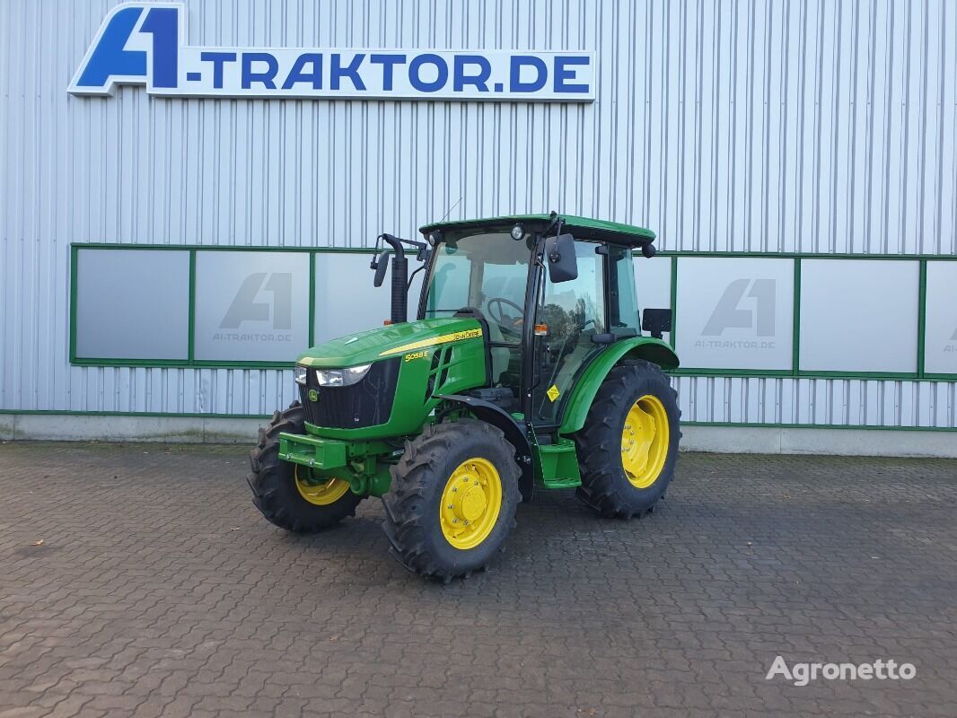 John Deere 5058E wheel tractor