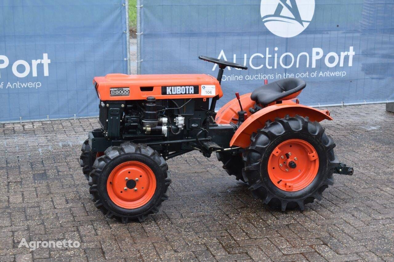 Kubota B6000 wheel tractor