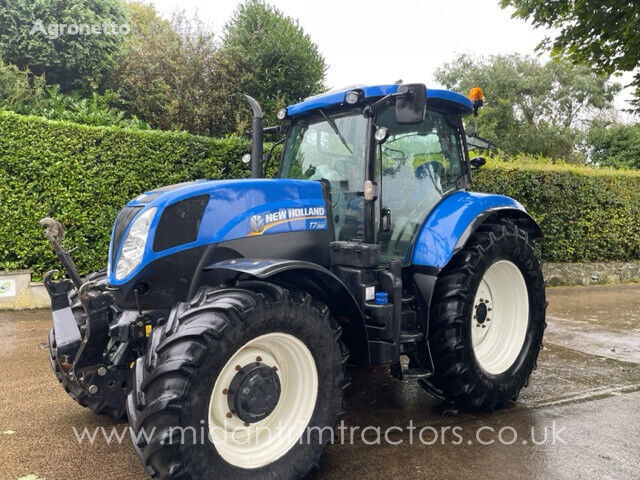 New Holland T7/200  wheel tractor